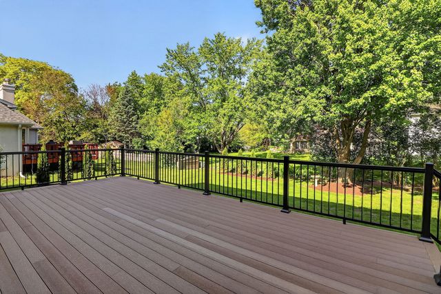 2604 Newport Drive, Naperville, IL 60565