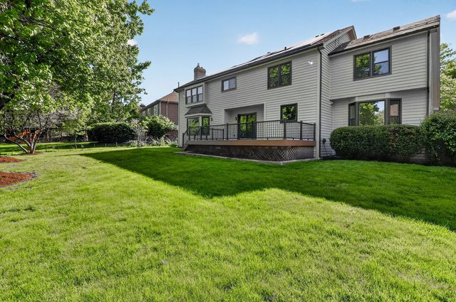 2604 Newport Drive, Naperville, IL 60565