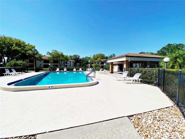 2700 NEBRASKA AVENUE 5-105, Palm Harbor, FL 34684