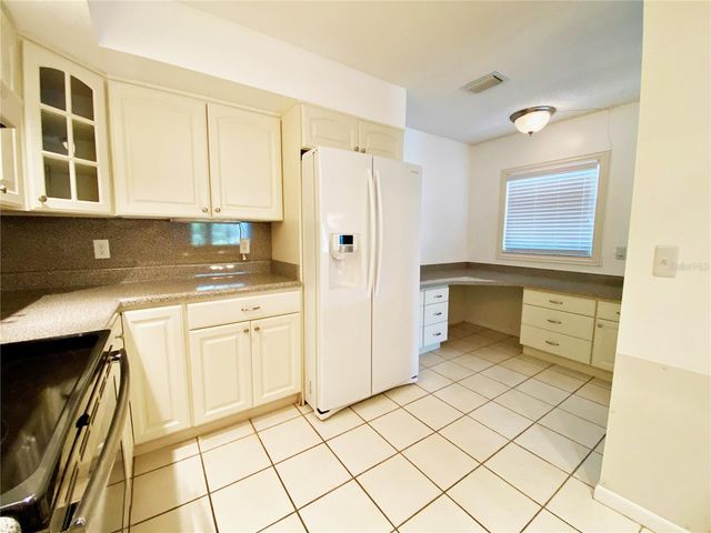 2700 NEBRASKA AVENUE 5-105, Palm Harbor, FL 34684