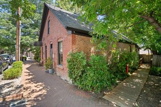 125 S 3rd Street, Jacksonville, OR 97530