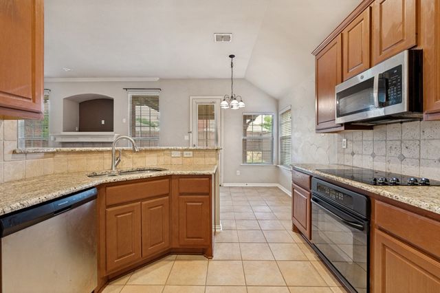 2453 Deerwood Drive, Little Elm, TX 75068