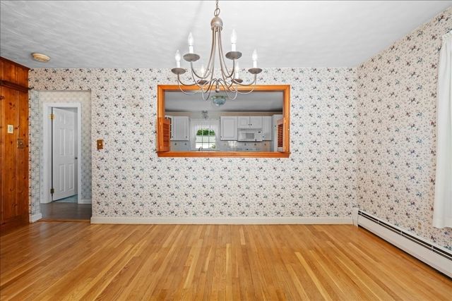 106 Elmwood St, Auburn, MA 01501