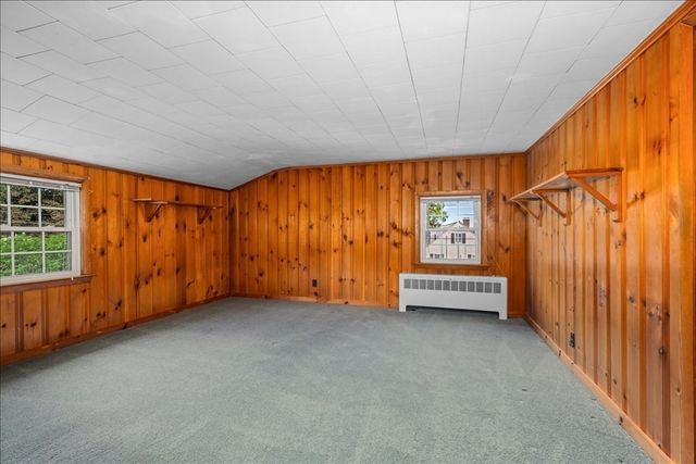 106 Elmwood St, Auburn, MA 01501