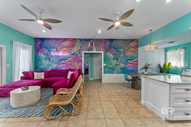 6802 Palmetto Drive, Gulf Shores, AL 36542