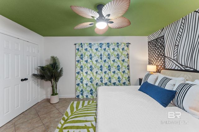 6802 Palmetto Drive, Gulf Shores, AL 36542