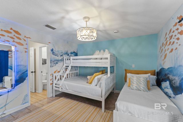 6802 Palmetto Drive, Gulf Shores, AL 36542