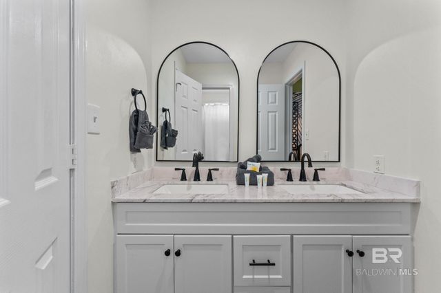 6802 Palmetto Drive, Gulf Shores, AL 36542