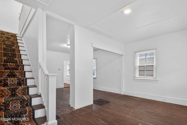 104-106 Mount Tabor Way, Ocean Grove, NJ 07756