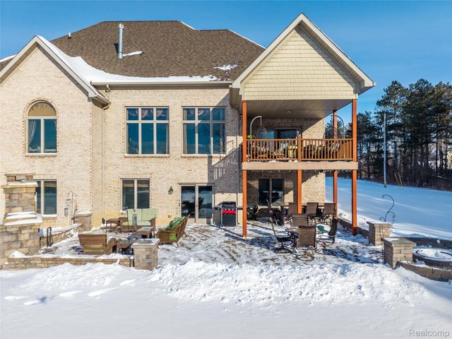 2470 E Baldwin Road, Grand Blanc Charter Township, MI 48439