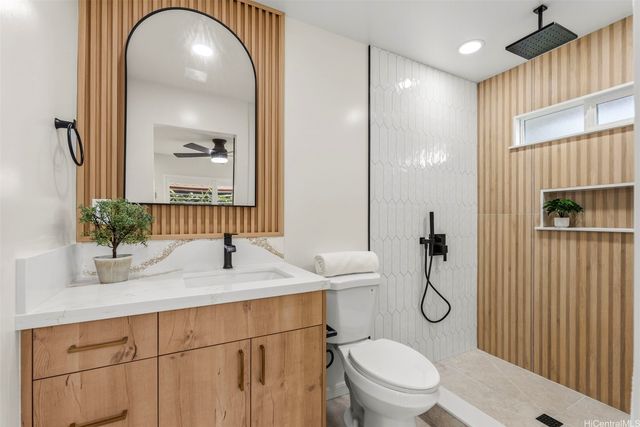 92-695 Paakai Street, Kapolei, HI 96707
