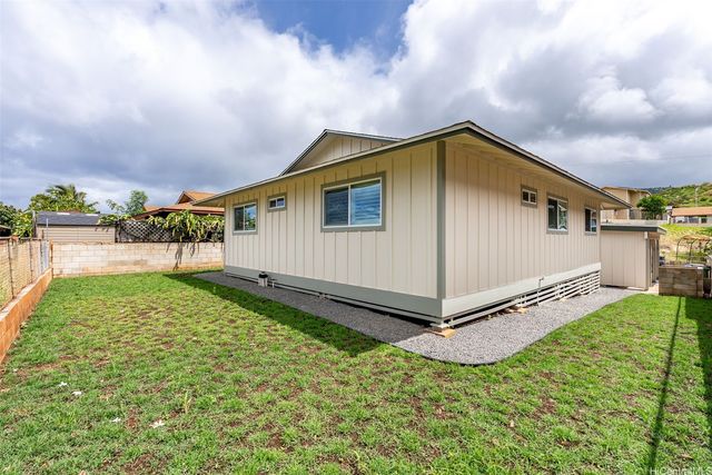 92-695 Paakai Street, Kapolei, HI 96707