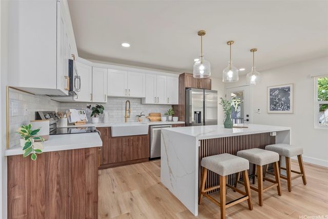 92-695 Paakai Street, Kapolei, HI 96707