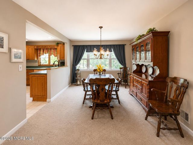 108 Lonny Court, Toms River, NJ 08753