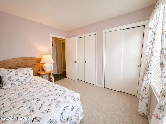 108 Lonny Court, Toms River, NJ 08753