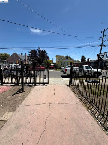 1363 61st Ave, Oakland, CA 94621