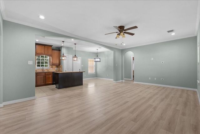 15531 Maple Street, Santa Fe, TX 77517
