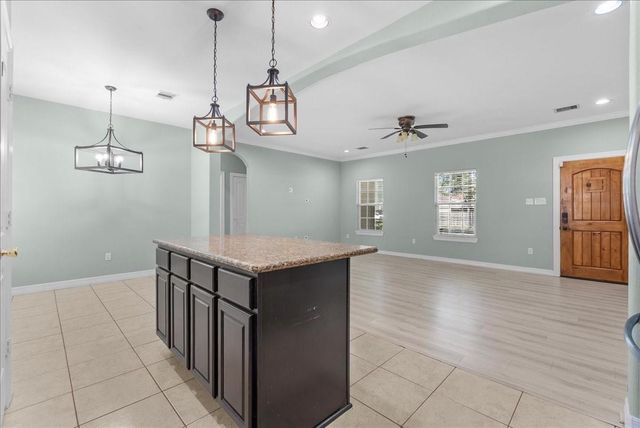15531 Maple Street, Santa Fe, TX 77517