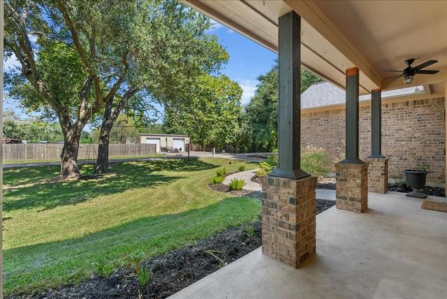 15531 Maple Street, Santa Fe, TX 77517