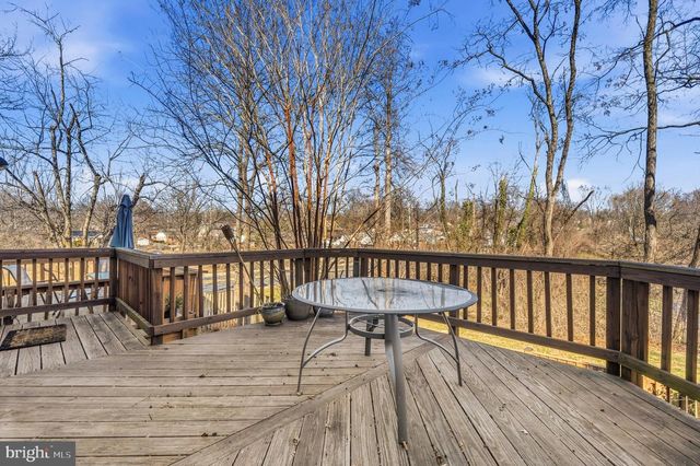 2002 MEDICAL PARK DR, Silver Spring, MD 20902