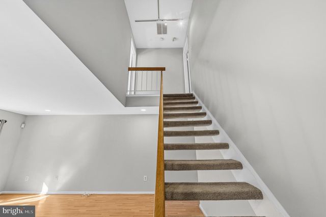 2002 MEDICAL PARK DR, Silver Spring, MD 20902