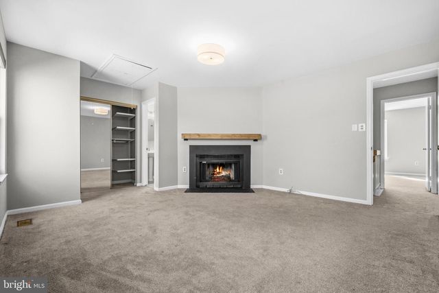 2002 MEDICAL PARK DR, Silver Spring, MD 20902