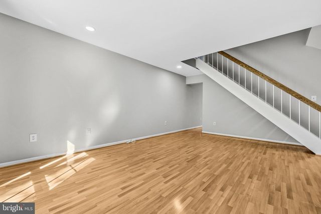 2002 MEDICAL PARK DR, Silver Spring, MD 20902