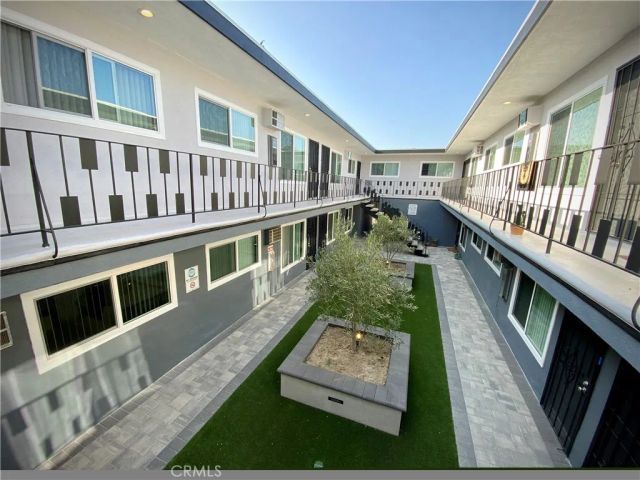 919 E Acacia Avenue Q, Glendale, CA 91205
