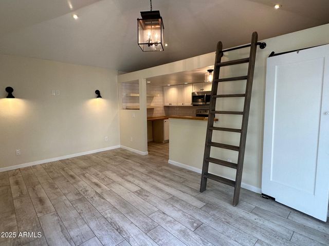 1315 W HOLLY Street, Phoenix, AZ 85007