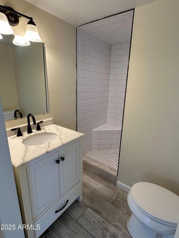 1315 W HOLLY Street, Phoenix, AZ 85007