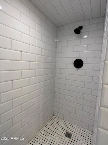 1315 W HOLLY Street, Phoenix, AZ 85007