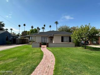 1315 W HOLLY Street, Phoenix, AZ 85007