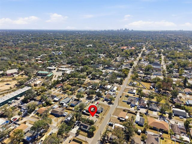 7507 N ORLEANS AVENUE, Tampa, FL 33604
