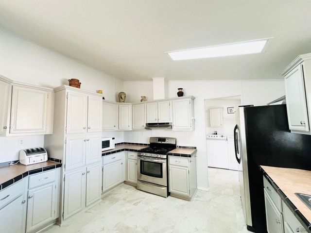 30114 E Quail Trail, Wellton, AZ 85356