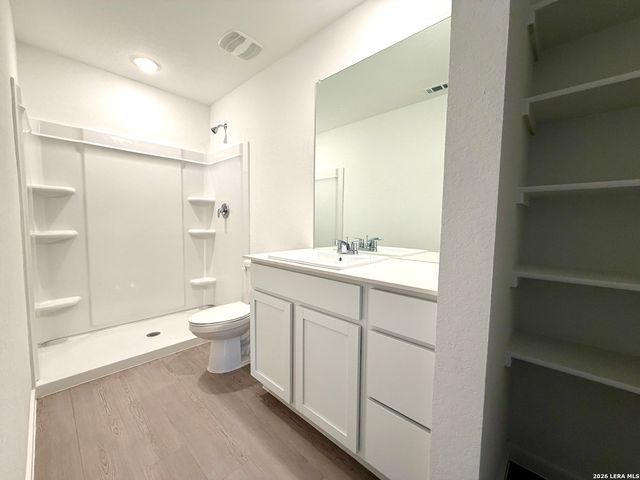 6863 Chert Chase, Elmendorf, TX 78112