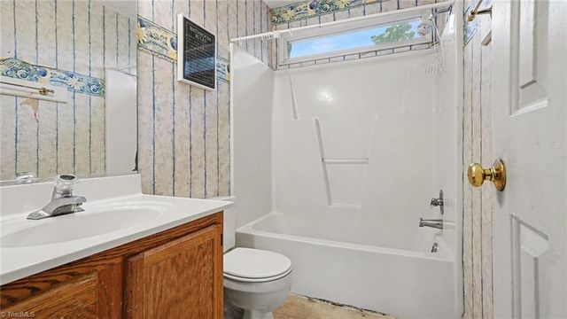 3562 Cedar Post Road, Winston-salem, NC 27127