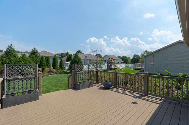 9395 Beall Street, Dyer, IN 46311