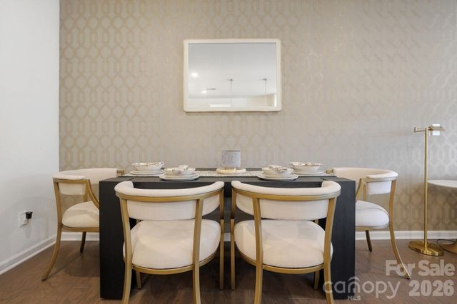 226 Harpers Run Lane, Matthews, NC 28104