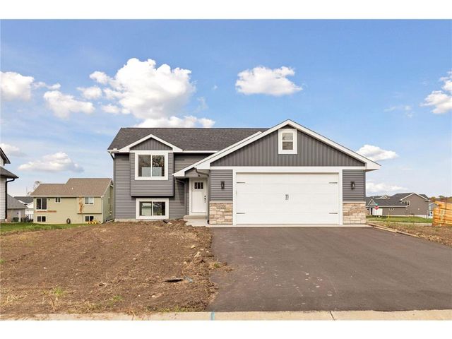 1629 Mallard Avenue, Baldwin, WI 54002