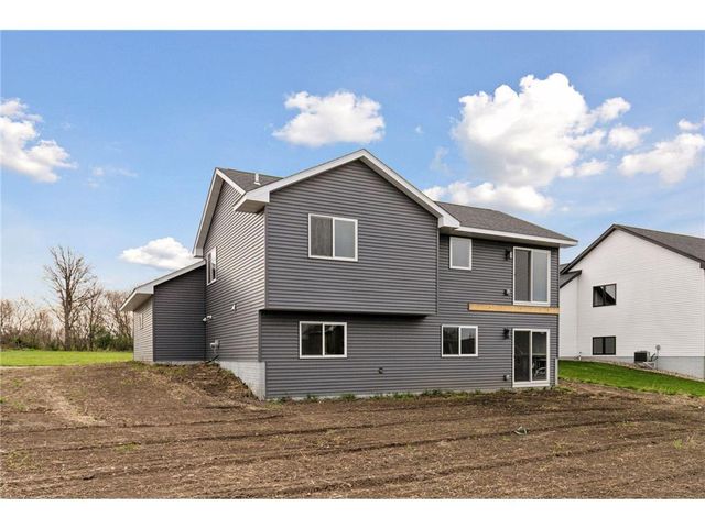 1629 Mallard Avenue, Baldwin, WI 54002