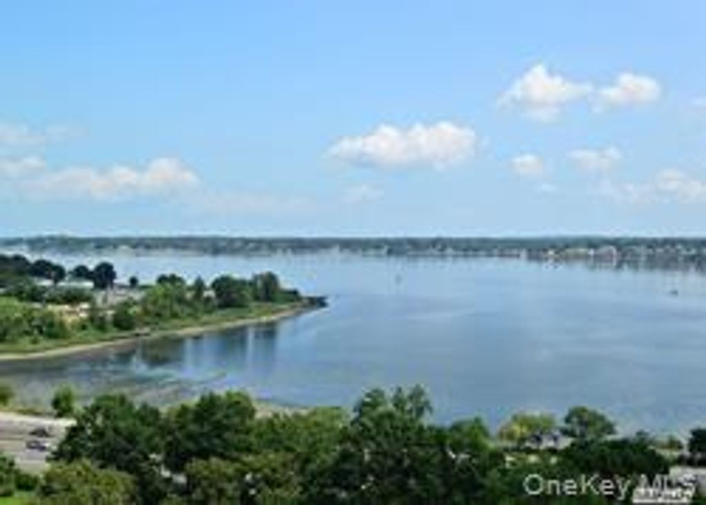 18-05 215th Street 4C, Bayside, NY 11360 — photo 5
