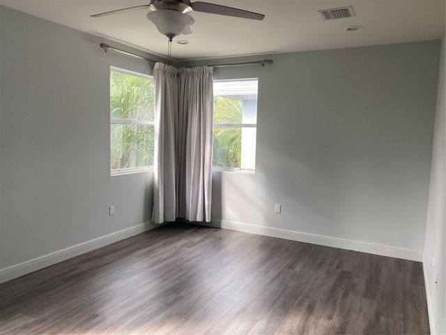 1135 NE 3rd Avenue, Fort Lauderdale, FL 33304