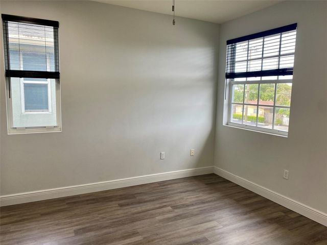 1135 NE 3rd Avenue, Fort Lauderdale, FL 33304