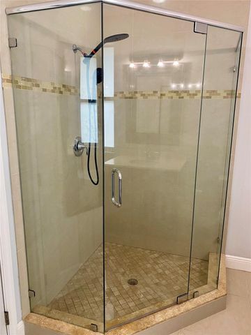 1135 NE 3rd Avenue, Fort Lauderdale, FL 33304