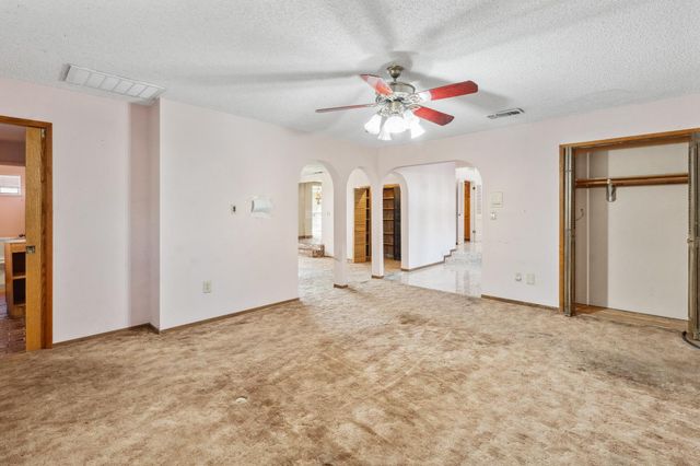 8518 Rolling Green Way, Fair Oaks, CA 95628