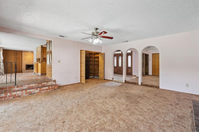 8518 Rolling Green Way, Fair Oaks, CA 95628