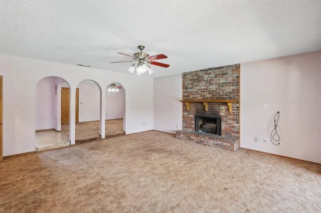 8518 Rolling Green Way, Fair Oaks, CA 95628