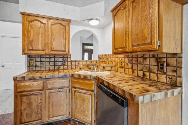 8518 Rolling Green Way, Fair Oaks, CA 95628