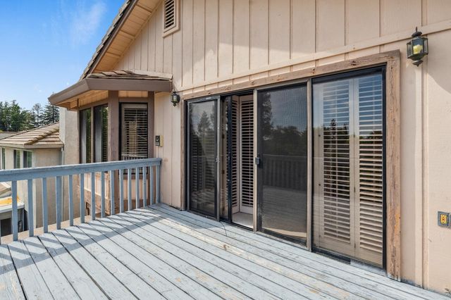 8518 Rolling Green Way, Fair Oaks, CA 95628