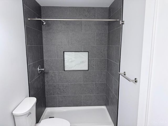 1913 Sterling Avenue, North College Hill, OH 45239